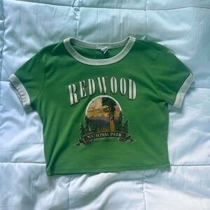 Full Tilt green national park short/cropped Tshirt in a small.